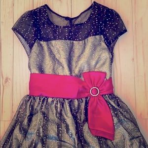 Girls Sparkle Party Dress!